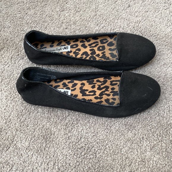 Flats - Picture 2 of 4